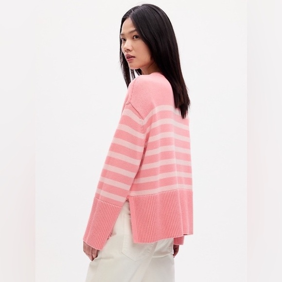 GAP Sweaters - GAP Pink Striped Women's Sweater